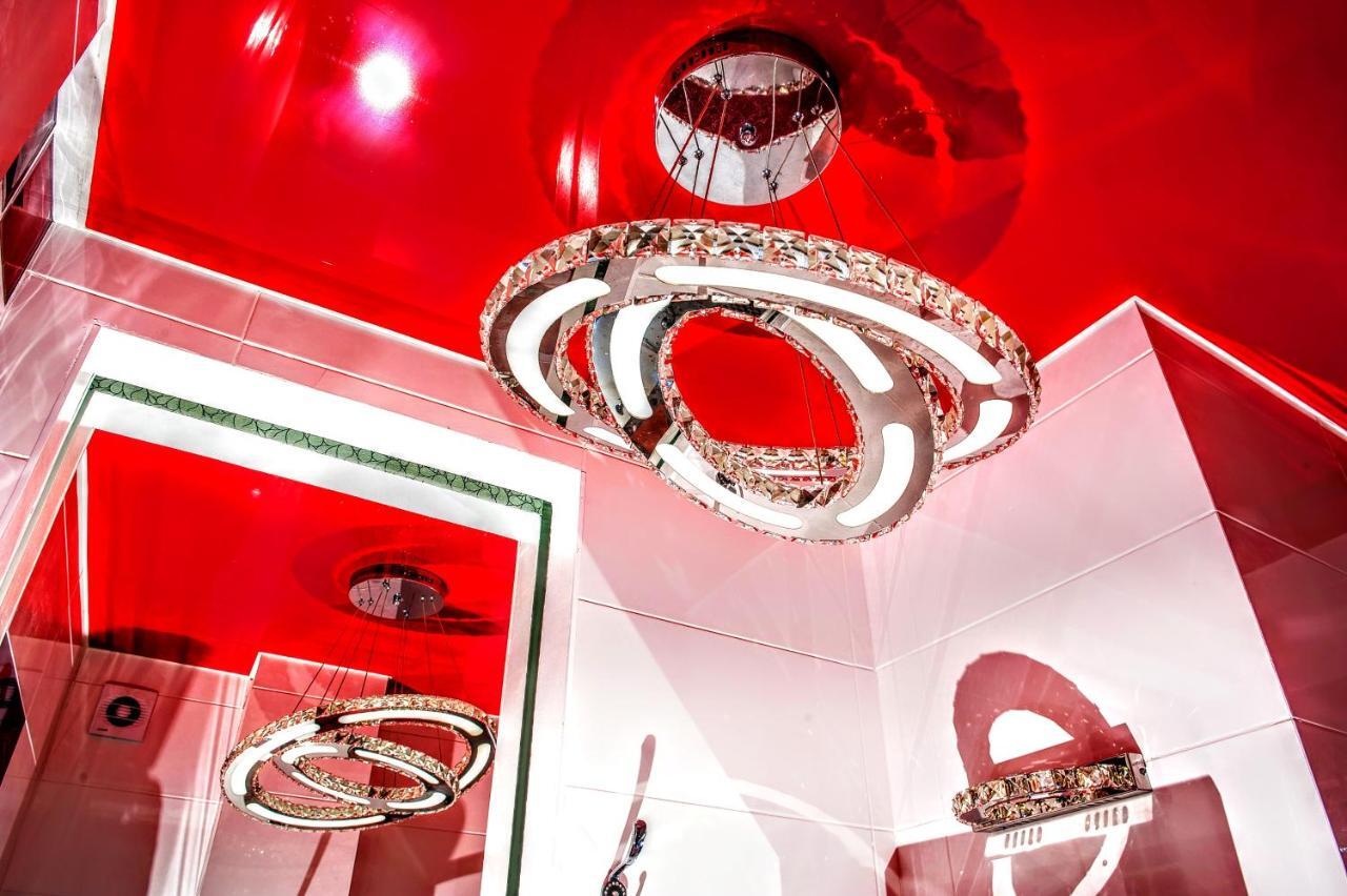 Soborna Square Apartment オデッサ エクステリア 写真