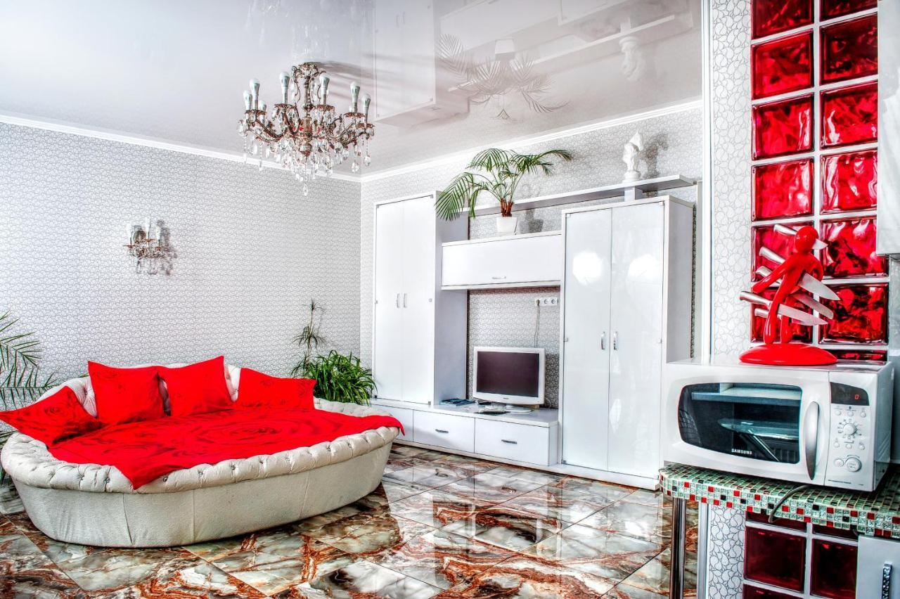 Soborna Square Apartment オデッサ エクステリア 写真